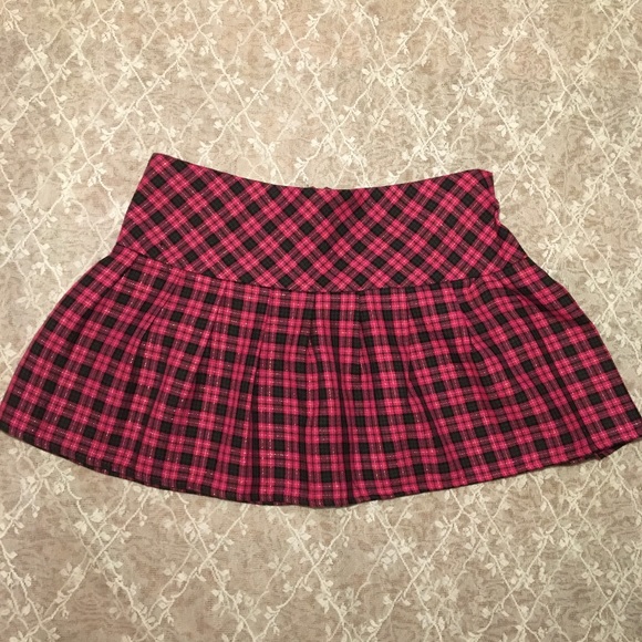 Pink & Black School Girl Skirt ๐๐ - Picture 3 of 5